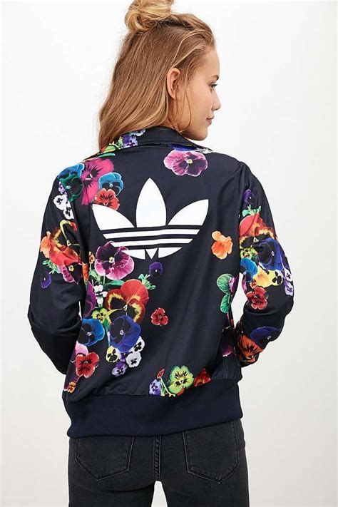 adidas originals vest adidas jack dames bloemen|adidas Originals Vests And Gilets for Women .